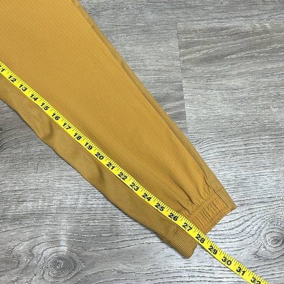 Athleta Women’s Textured Brooklyn Jogger Pants Tuscan Gold Sz 4 - Picture 12 of 14